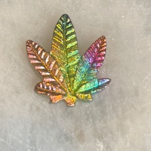 Bismuth Maple Leaf